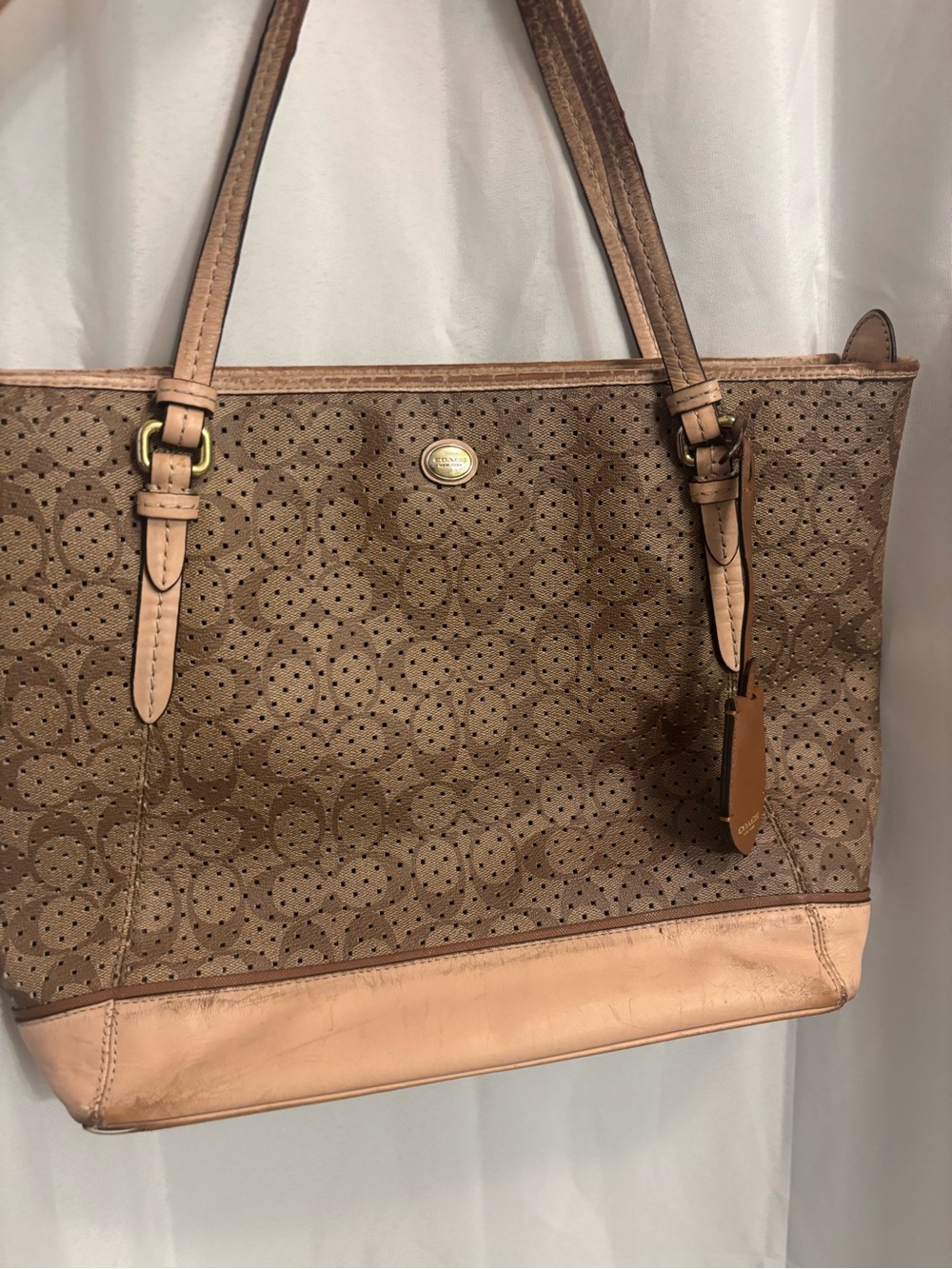Project Bag …please read Coach Women's Tan Signature Tote Bag